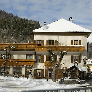 hotel-de-lunion-lullin.hotels-rhonealpes.com/